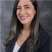 Certified teacher with over 10 years of experience teaching languages to adults